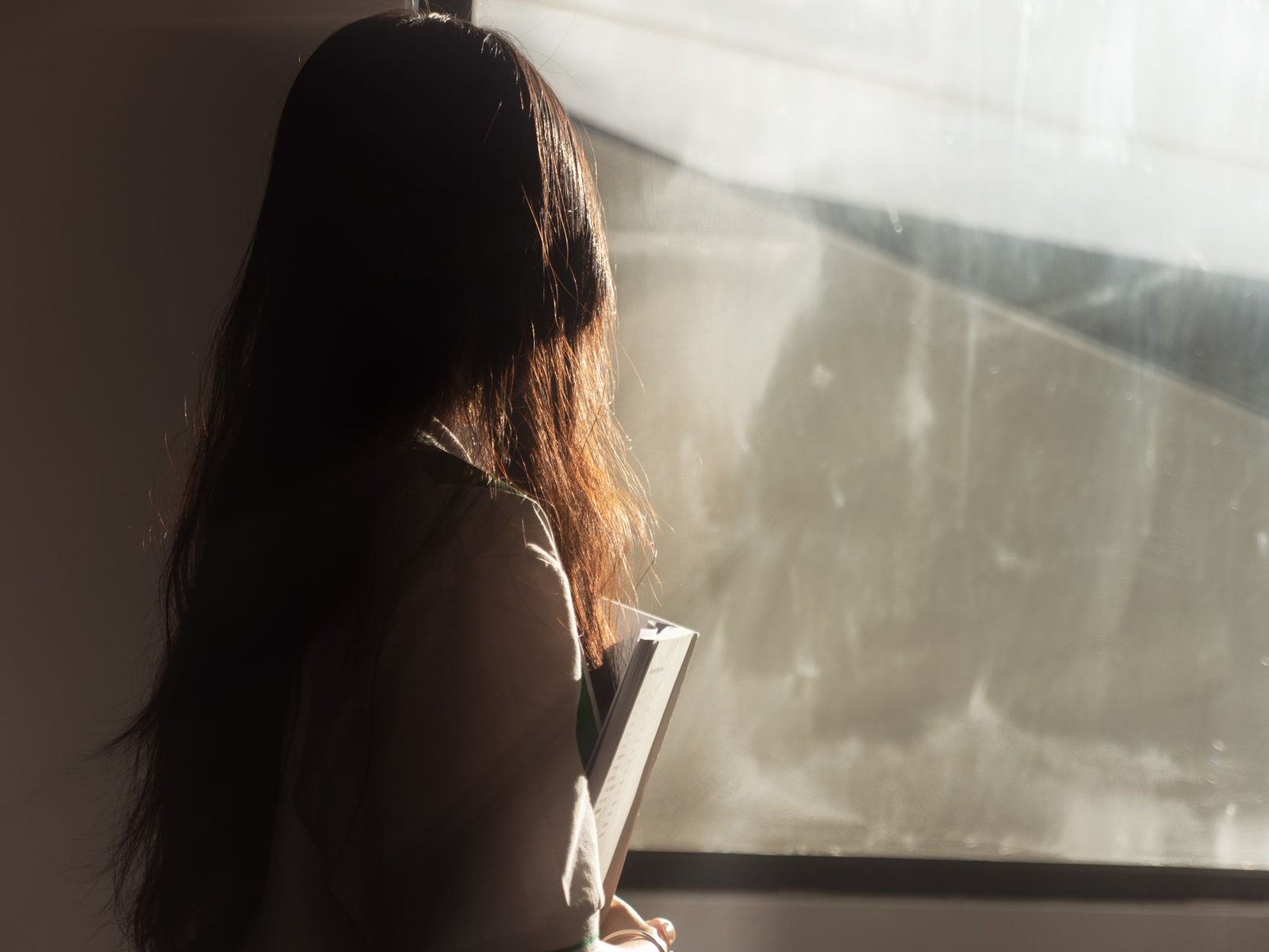You are currently viewing Everyone Is Reading Their Horoscope Wrong. Here’s What a Vedic Astrologer Actually Looks At.